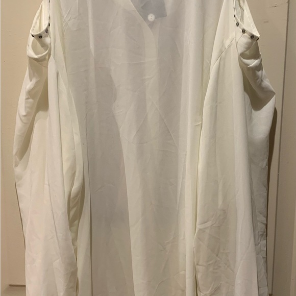 Blouse - Picture 2 of 5